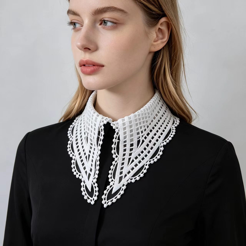 Lady White Ruffled False Colla - огляд і ціна Shirts
