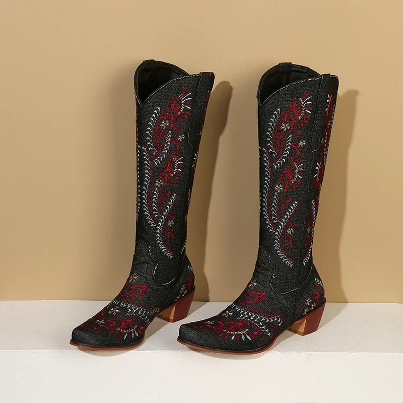 Blue Denim Western Cowgirl Kne - огляд і ціна Jeans